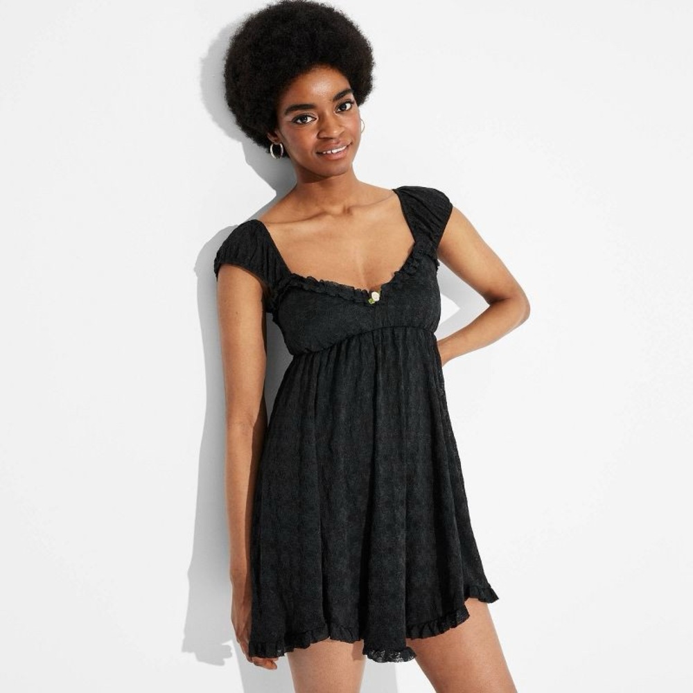 Brand New Women's Cap Sleeve Lace Mini
Babydoll Dress
